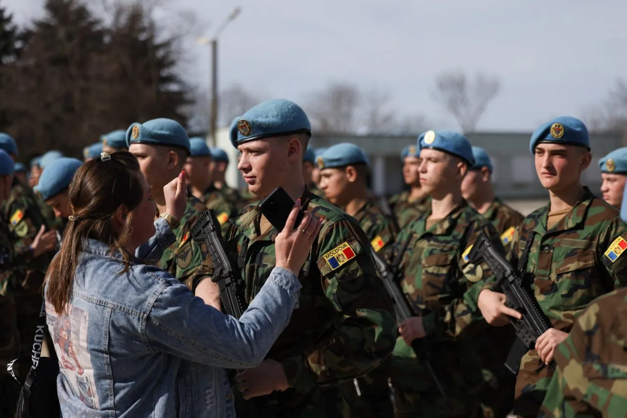 Новобранцы Национальной армии приняли военную присягу