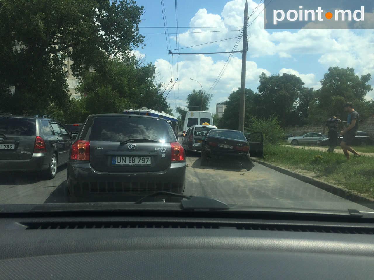 Accident în Capitală cu implicare unui automobil unic în Moldova