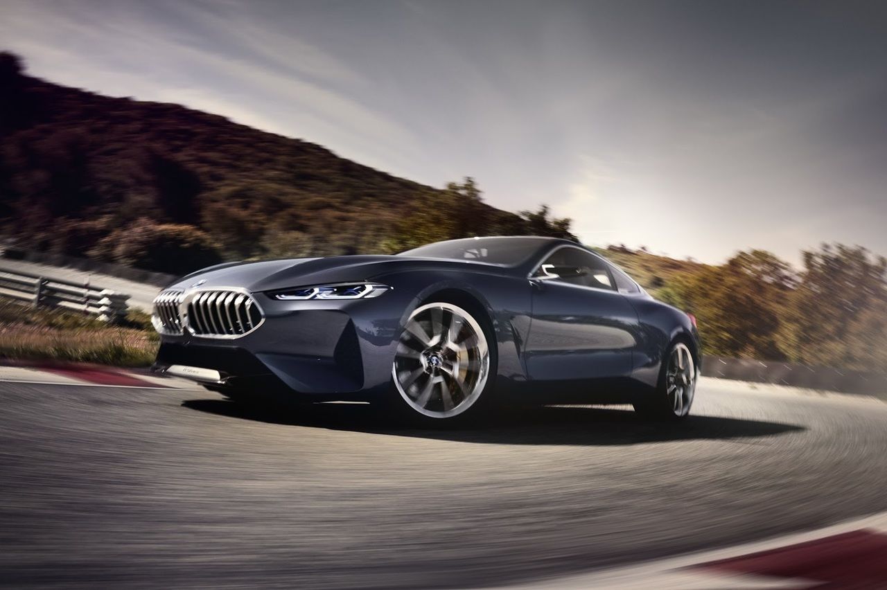 Компания BMW представила предвестника купе 8 серии