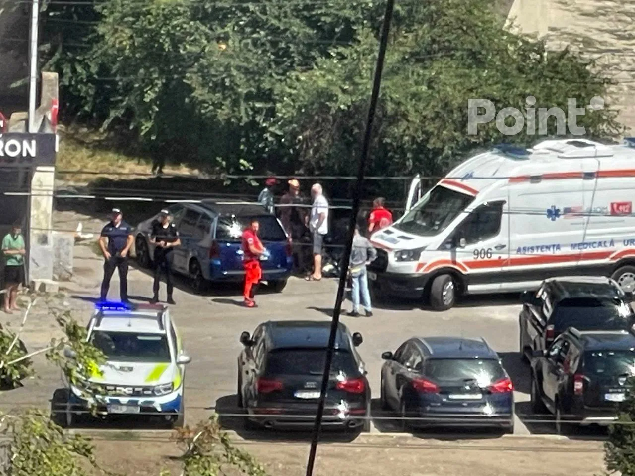 В Кишиневе женщина выпала из окна 3 этажа и погибла