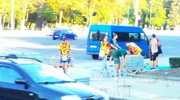 Anchetă privind exploatarea copiilor la lucrările de pavare din PMAN