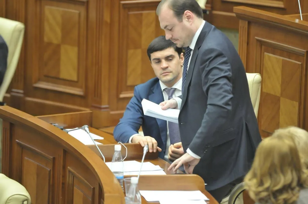 Слусарь: Хочу познакомить вас с "борсеткой" Плахотнюка и партнером PAS