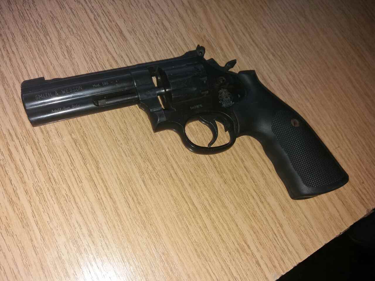 Moldoveanul care mergea cu un revolver la București, deconspirat