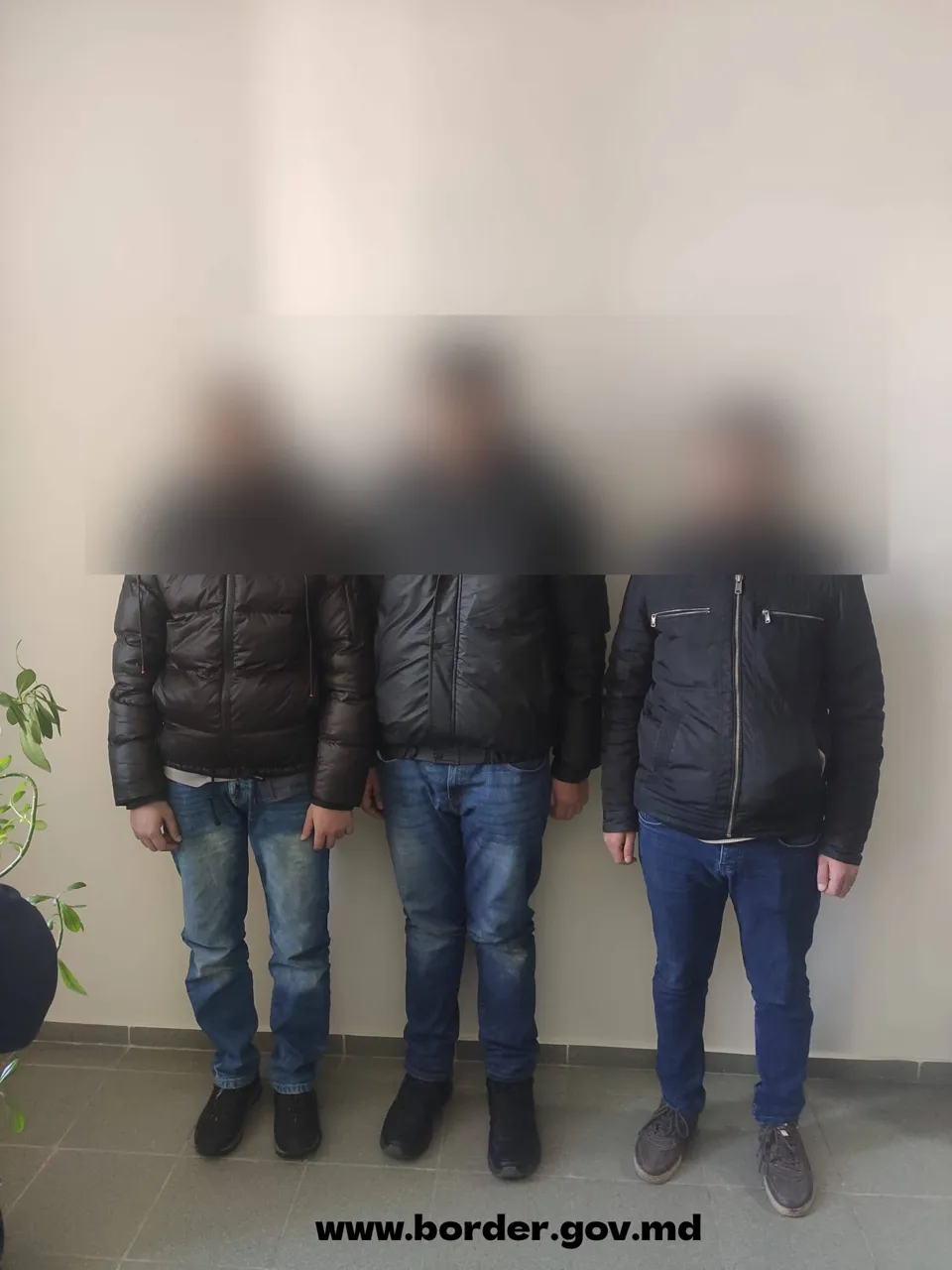 Трое граждан афро-азиатского происхождения задержаны на границе Молдовы