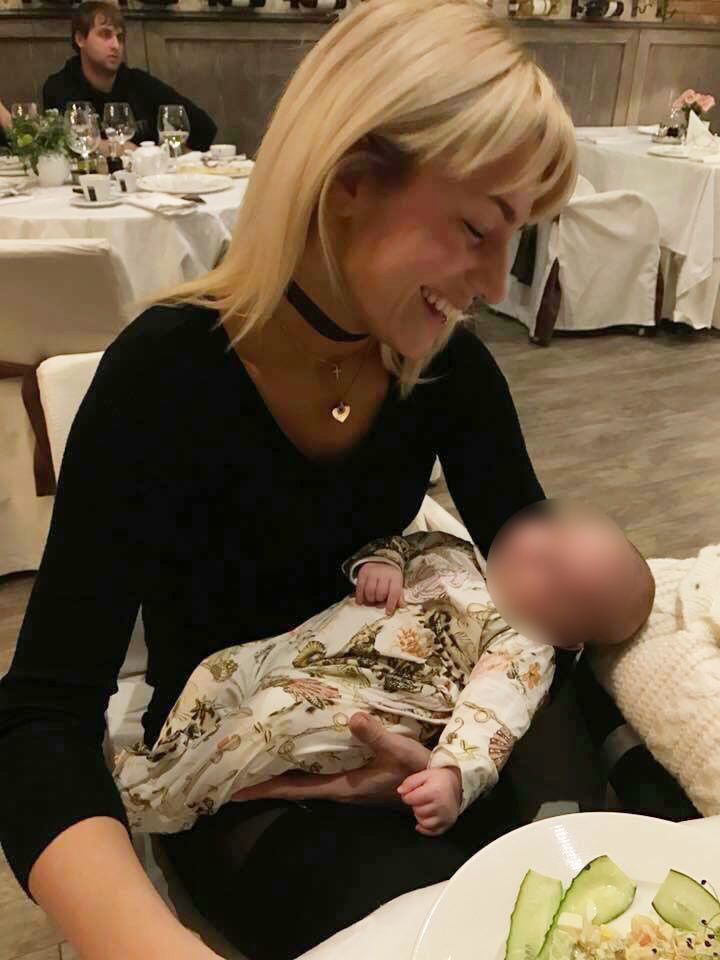 Natalia Gordienko, cu un bebeluș în brațe: Al ei sau ba