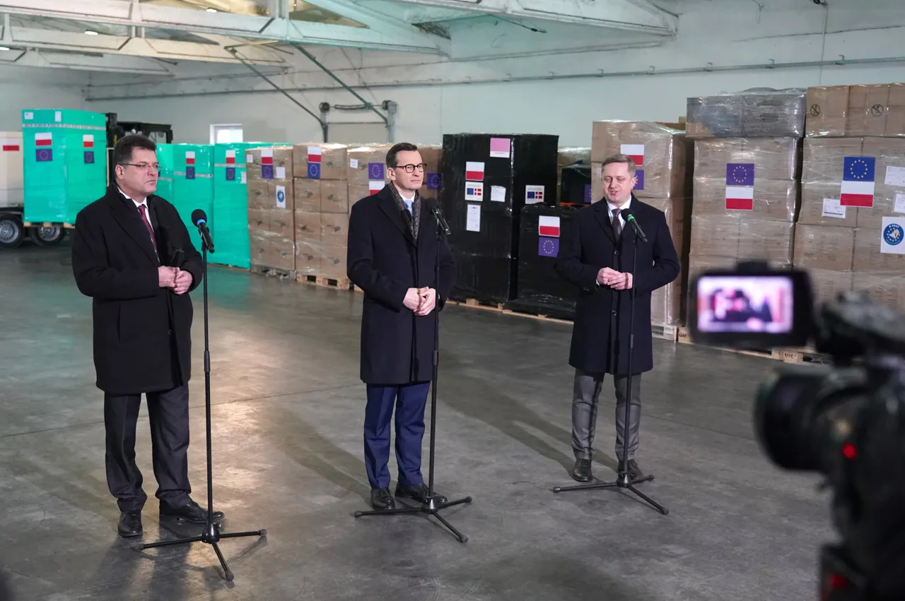 В Польше открылся энергетический хаб ЕС для помощи Украине