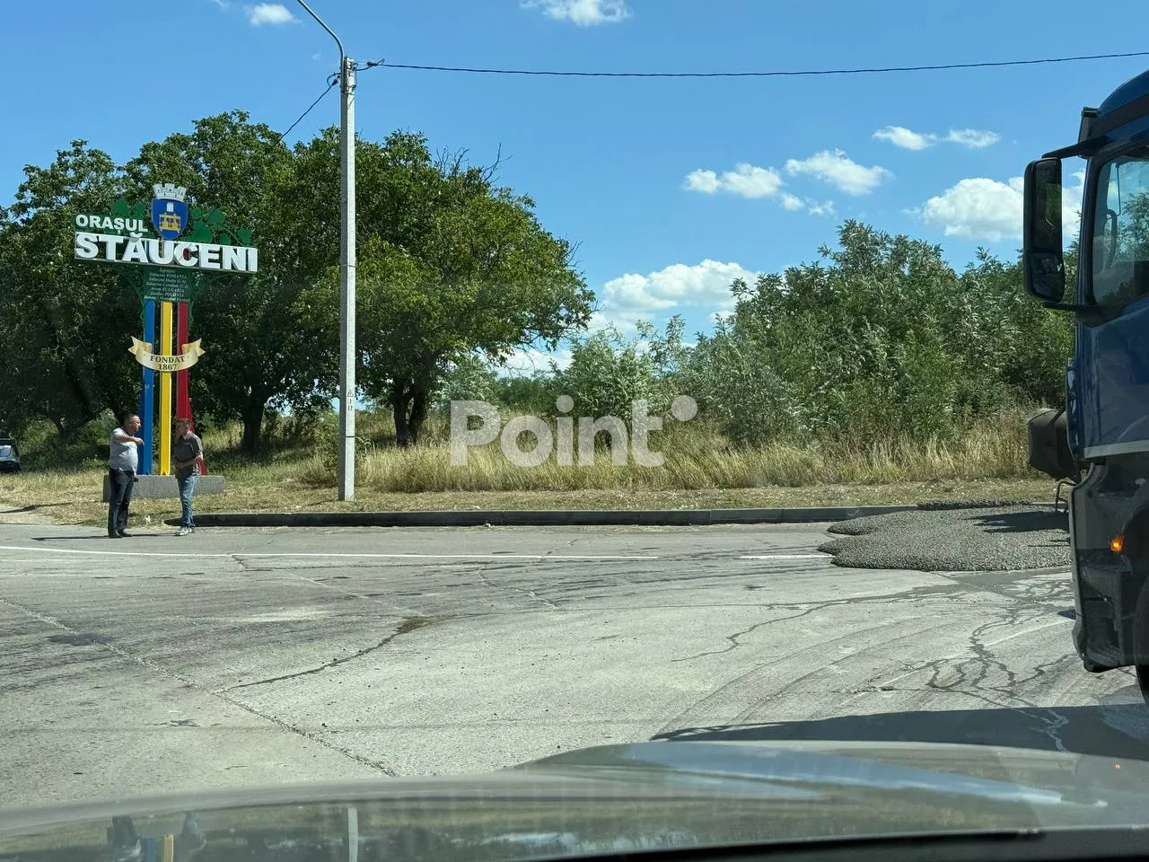 O autobetonieră s-a răsturnat la Stăuceni