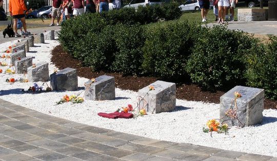 Cele mai sângeroase atacuri armate din SUA în ultimii 25 de ani