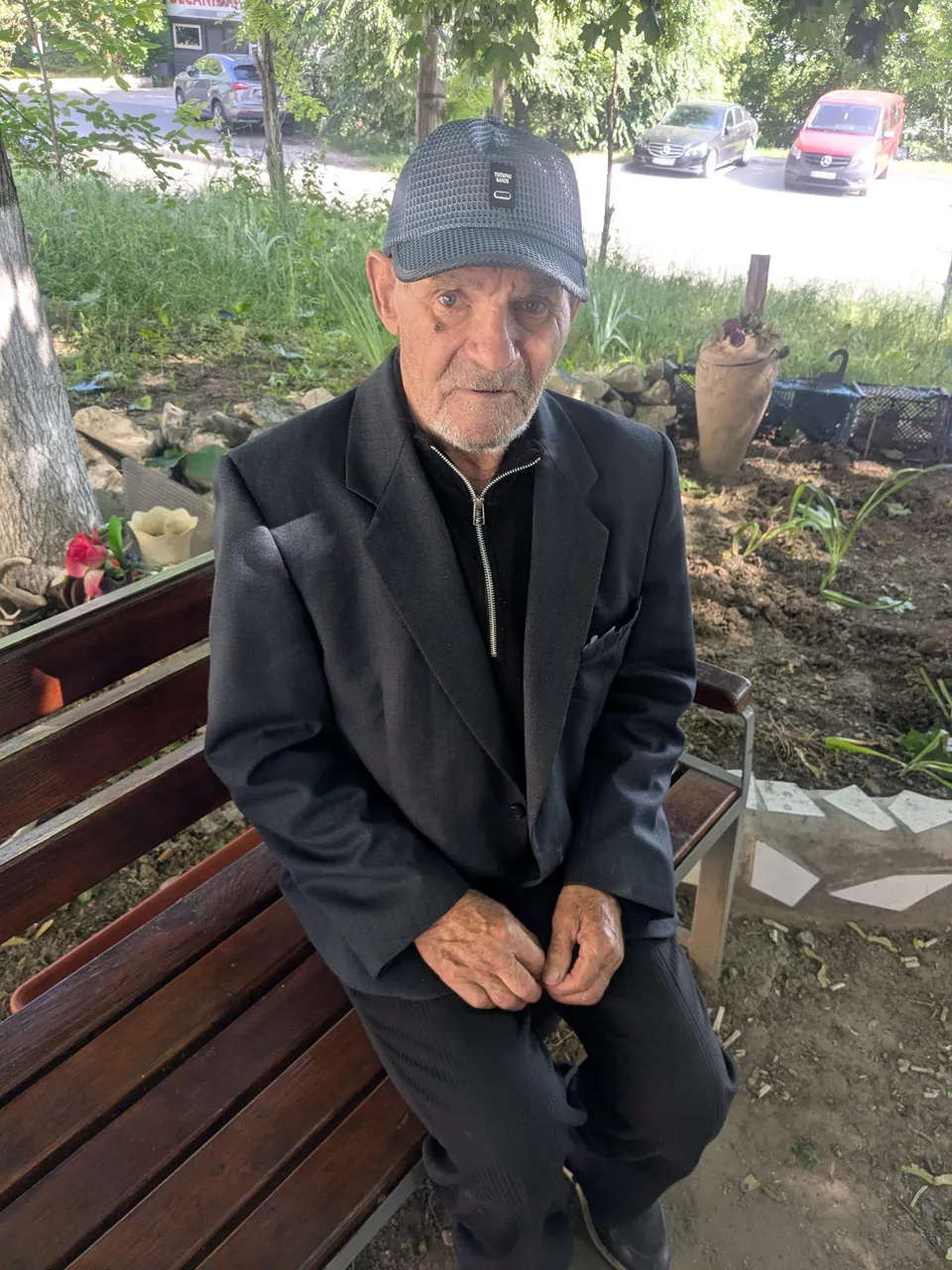 da28b69cafdb24c2c6efb172e327012c