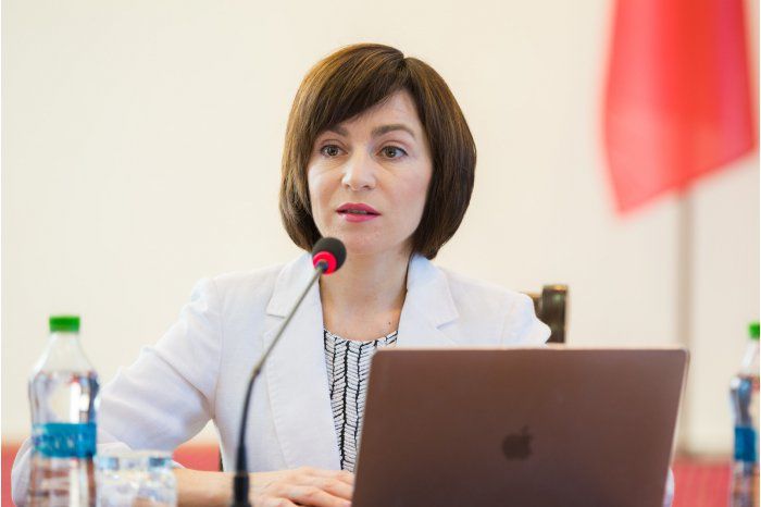 Премьер-министр встретилась с представителями бизнеса
