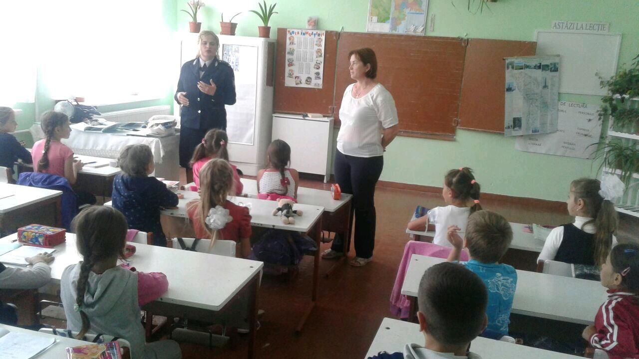 Более 50 тысяч детей и родителей приняли участие в кампании "Пешеход"