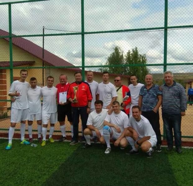 Молдавские судьи умеют не только приговоры выносить, но и в футбол играть