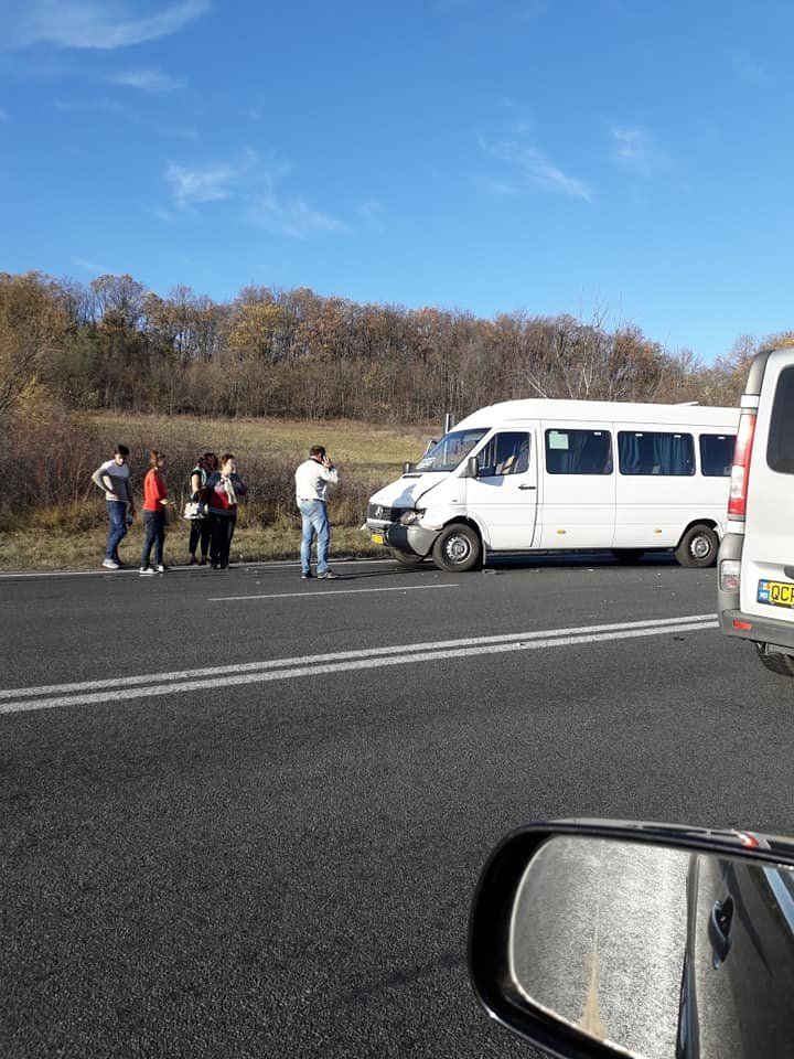В Яловенах произошло ДТП с участием маршрутки