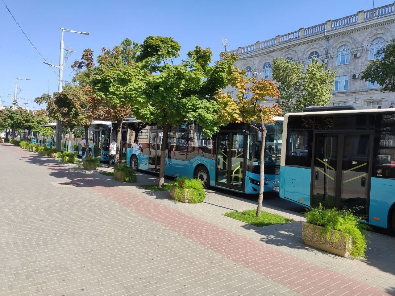 Чебан: В столице вышли на маршруты пять из 100 новых автобусов ISUZU