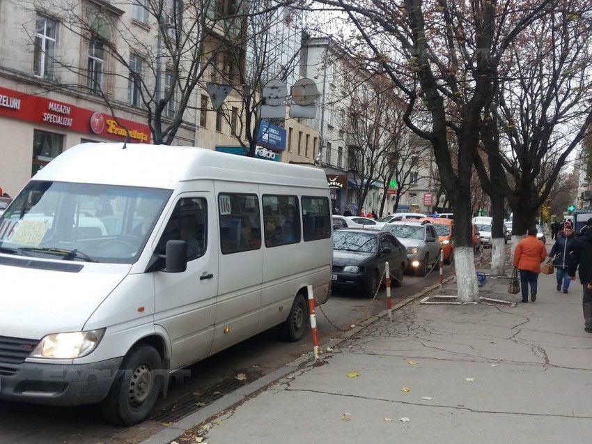 В Кишиневе снова пробки: перекрыт бульвар Штефана чел Маре