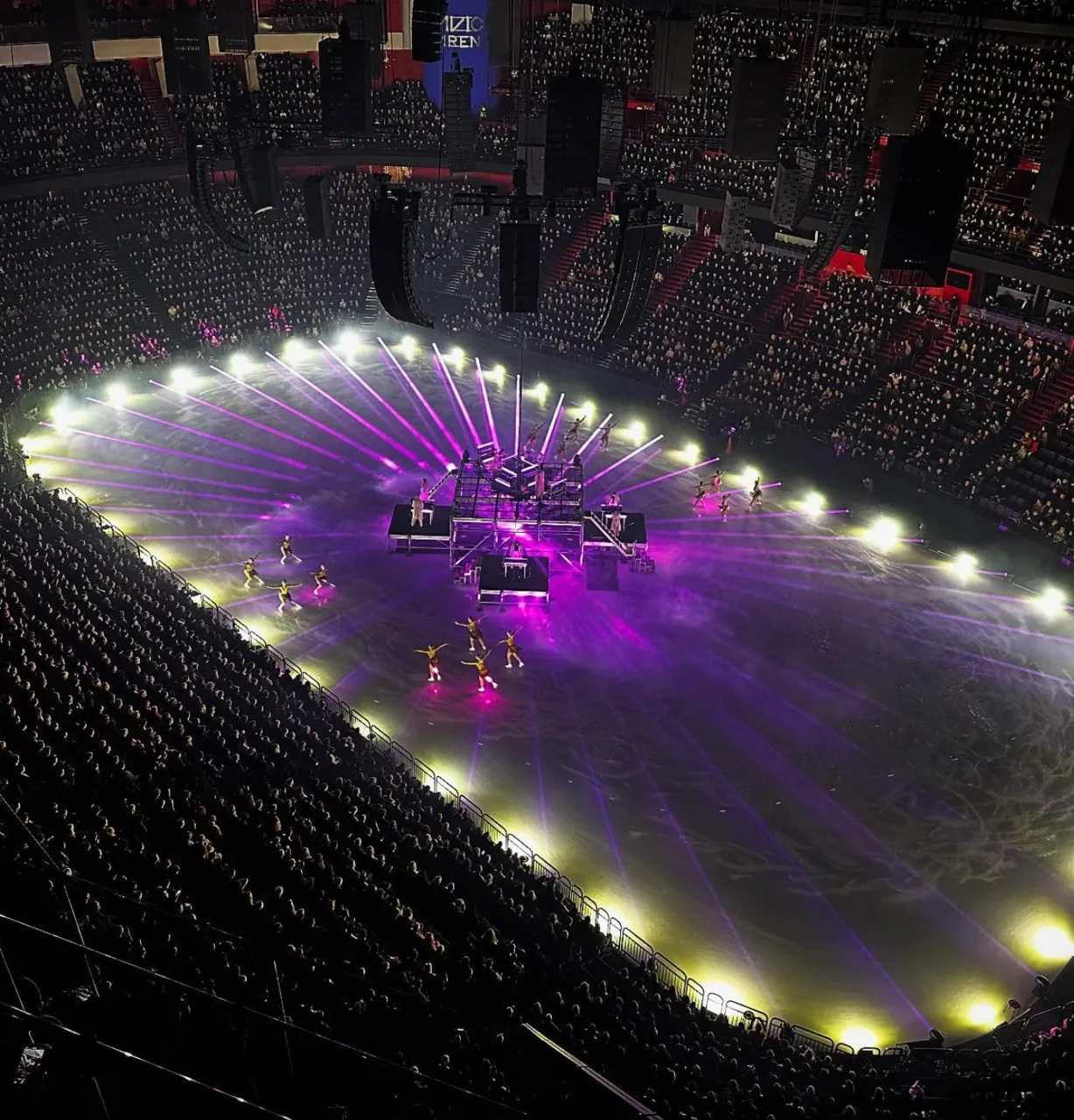 Reconstrucția celei de-a doua arene sferice ca mărime din lume, finalizată la Stockholm