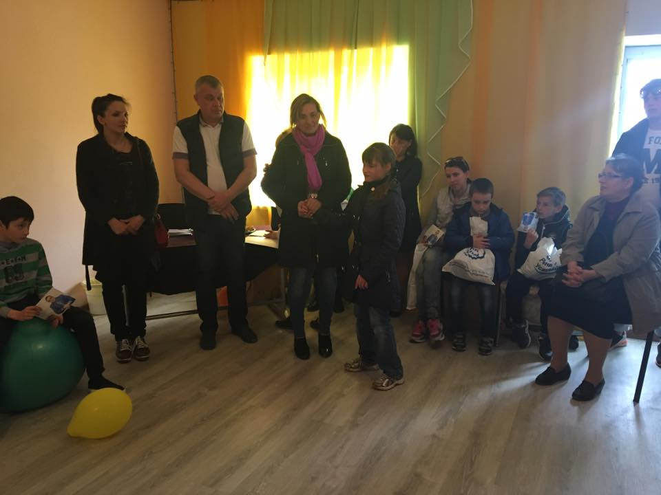 Более 7000 пасхальных подарков раздали волонтеры фонда Усатого