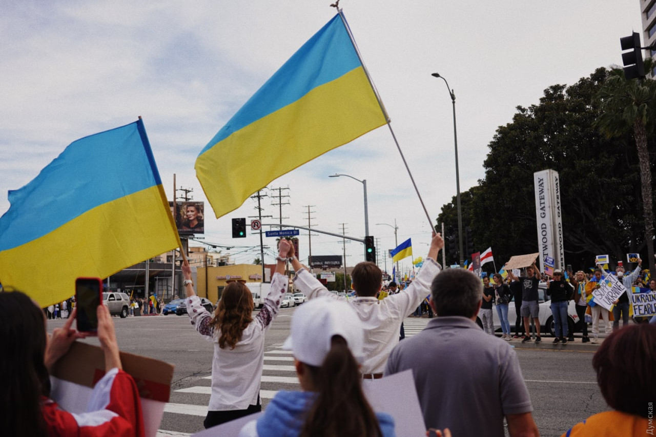В Лос-Анджелесе прошел массовый митинг в поддержку Украины