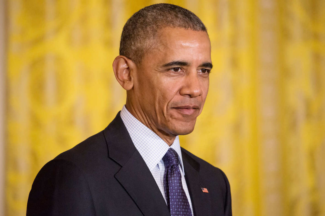 Pe cine susține Obama la prezidențialele din Franța