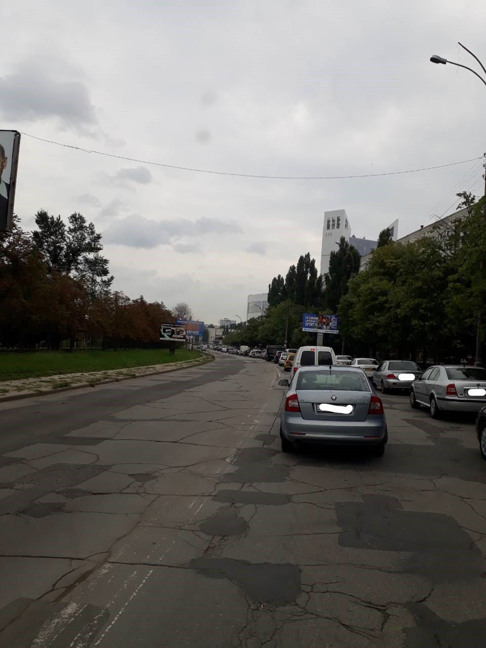 На улице Албишоара образовались пробки