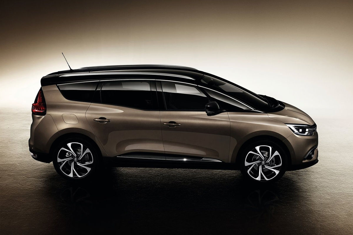 Renault представил семиместный Grand Scenic