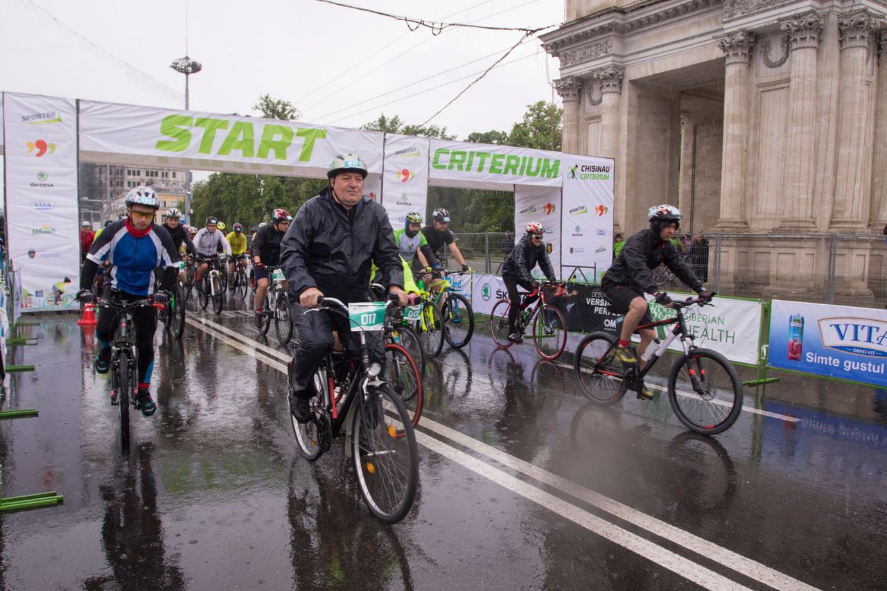 В Кишиневе проходит городская велогонка “Chisinau Criterium 2018”