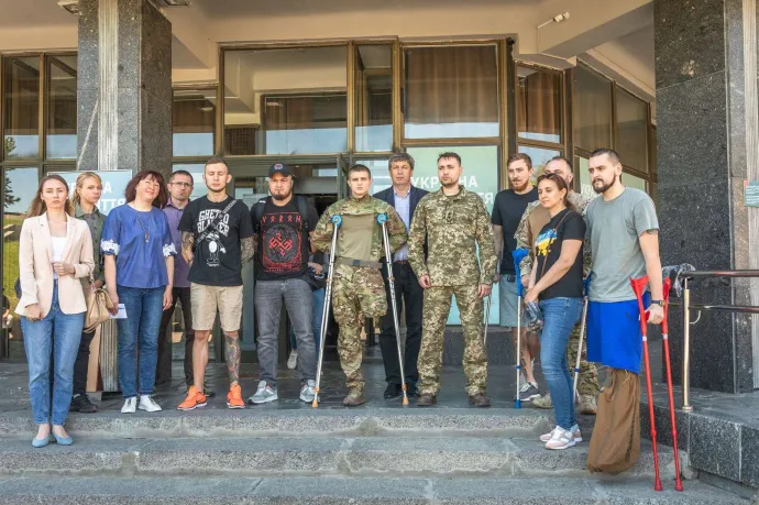Флаг Украины, развевавшийся над "Азовсталью", передали в музей