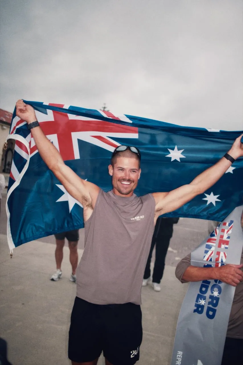 Un britanic a traversat Australia în 35 de zile și susține că a stabilit un nou record mondial