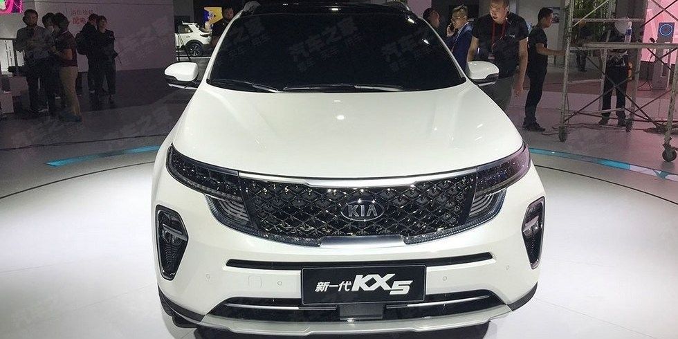 Кроссовер KIA Sportage сменил «лицо» на фоне обвала продаж