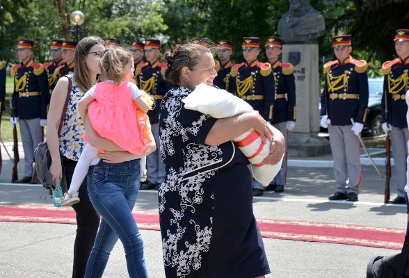 Национальная армия отправляет новый контингент миротворцев в Косово