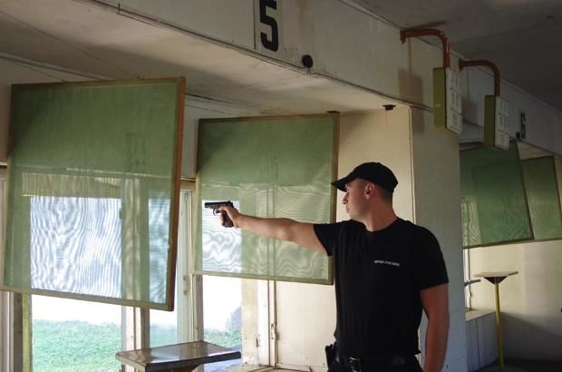 В спецбригаде "Фулджер" прошли состязания по стрельбе из боевого оружия