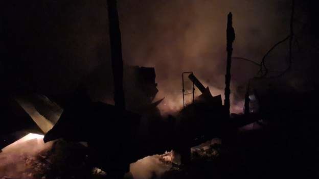В Киеве снова обстрелы: повреждены жилые здания, 4 человека ранены