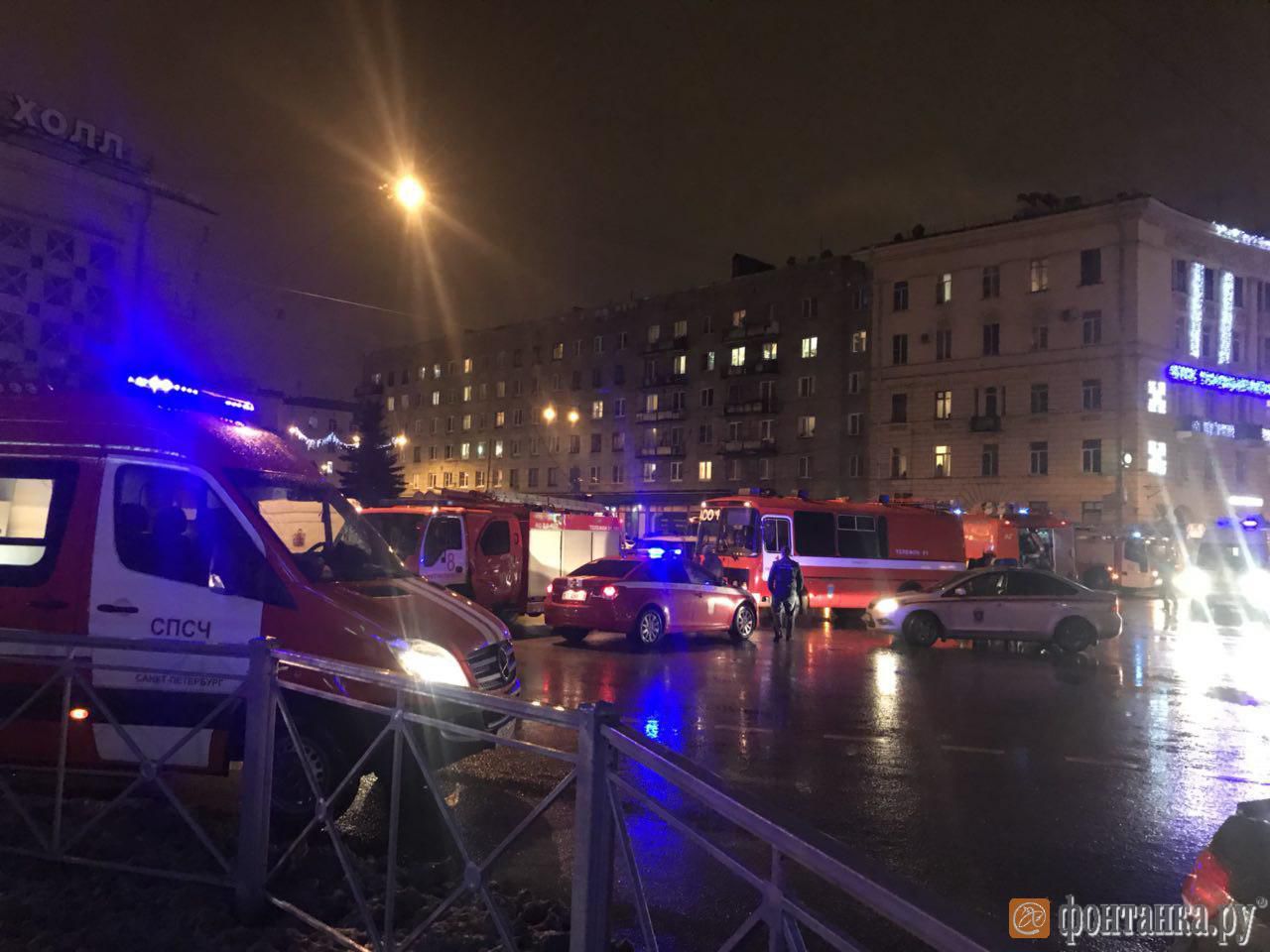 В Петербурге произошел взрыв в супермаркете