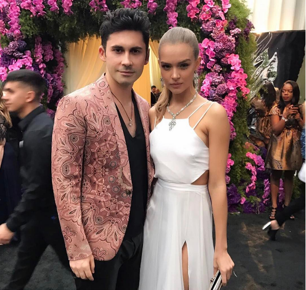 Dan Balan surprins alaturi de un super model