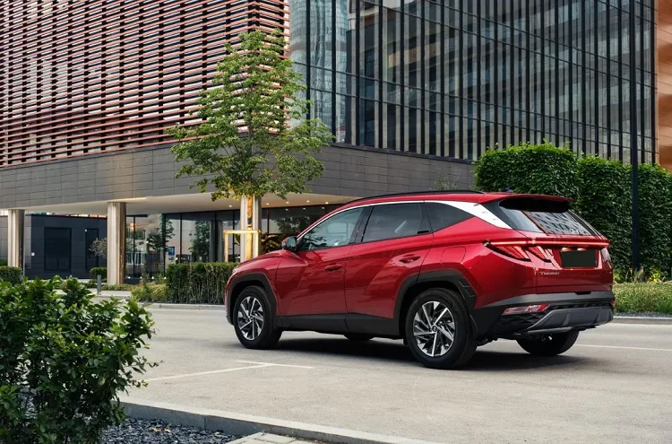 Секретный ингредиент яркого лета - красный Hyundai Tucson