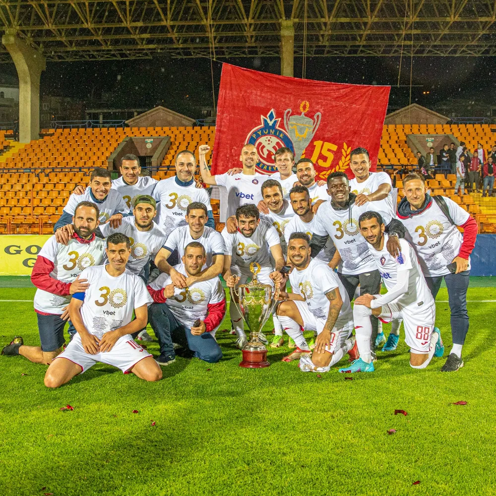 Футболист Евгений Кочук стал чемпионом Армении