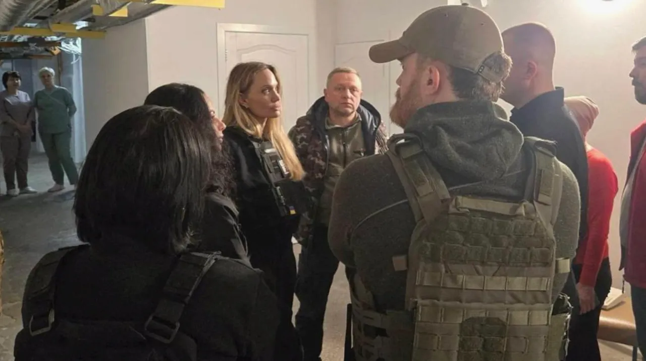 Джоли в Украине: Сила жителей страны и поддержка друг друга - поражают