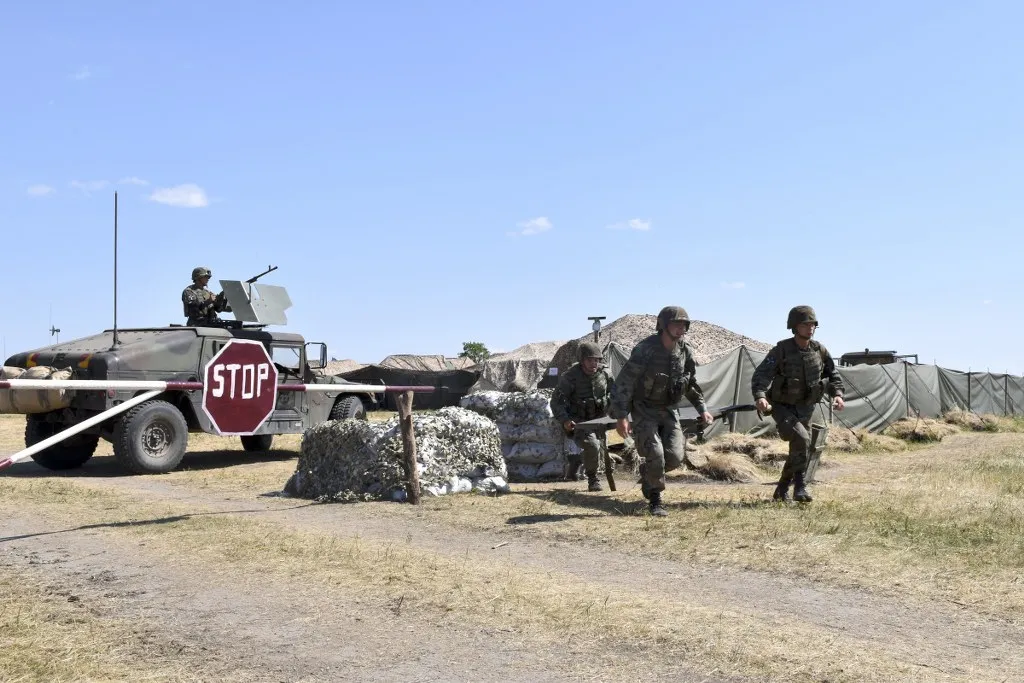 Впервые в Молдове военные получат сертификат оценщиков ОКЗ НАТО