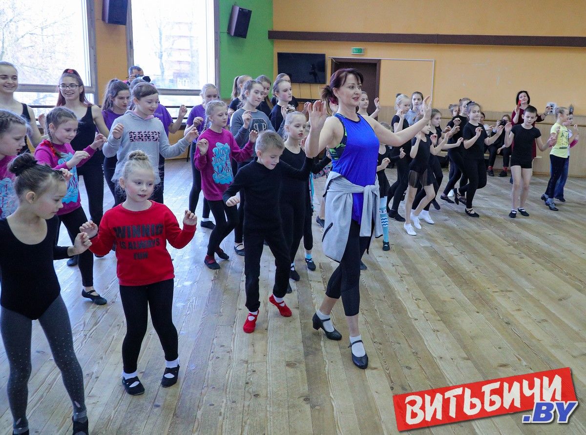 Заслуженная артистка Молдовы Валентина Москович провела мастер-класс на фестивале в Витебске