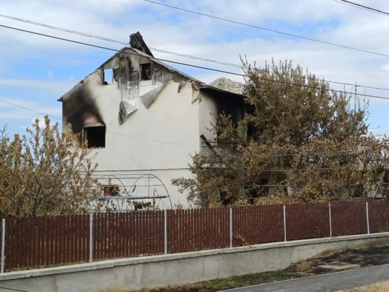 Запрет на доступ в зону взрыва цистерн с газом в Румынии снят