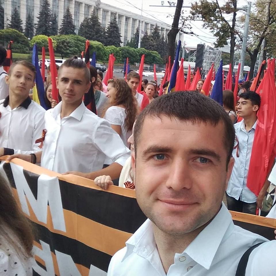 Марш в честь освобождения Молдовы от фашизма проходит в Кишиневе