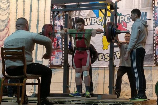 Впервые за 5 лет спортсмены из Комрата приняли участие в чемпионате Молдовы по пауэрлифтингу