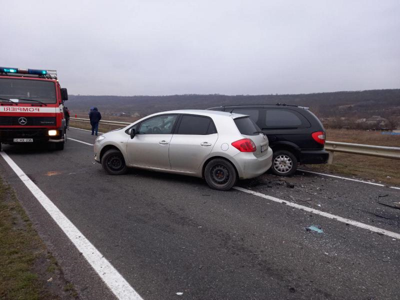 Молодой водитель и пассажир погибли в аварии на подъезде к Леушенам
