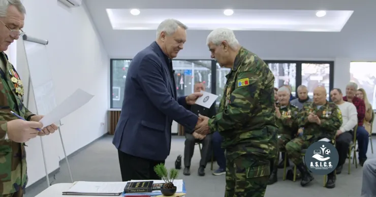 Ассоциация A.S.I.C.S помогла еще 100 ветеранам войны в канун Нового года