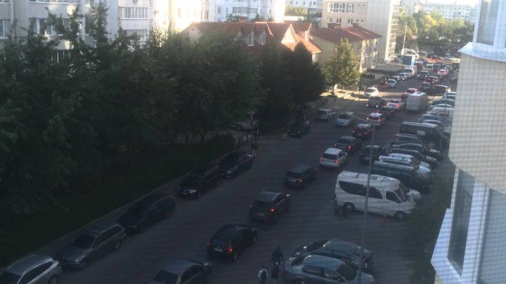 Кишинёв встретил новый учебный год утренними пробками