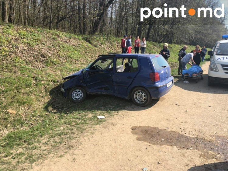 В результате столкновения Volkswagen и Audi в Оргееве погиб человек