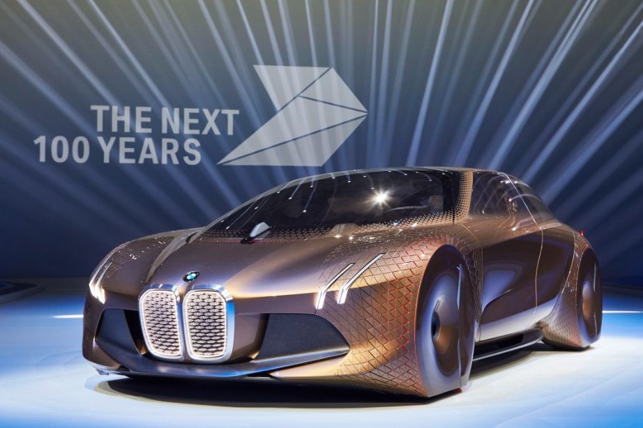 BMW показала первое изображение беспилотного электромобиля iNext