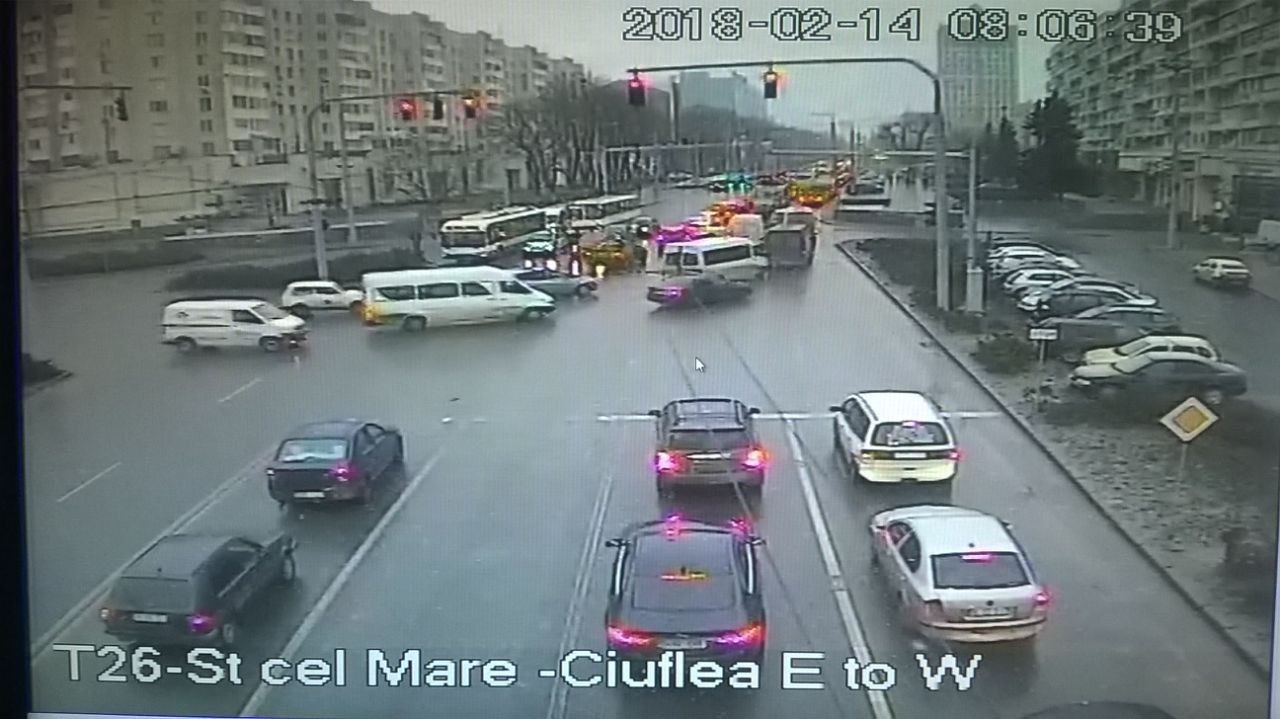 Служба InfoTrafic сообщила об улицах с пробками в Кишиневе