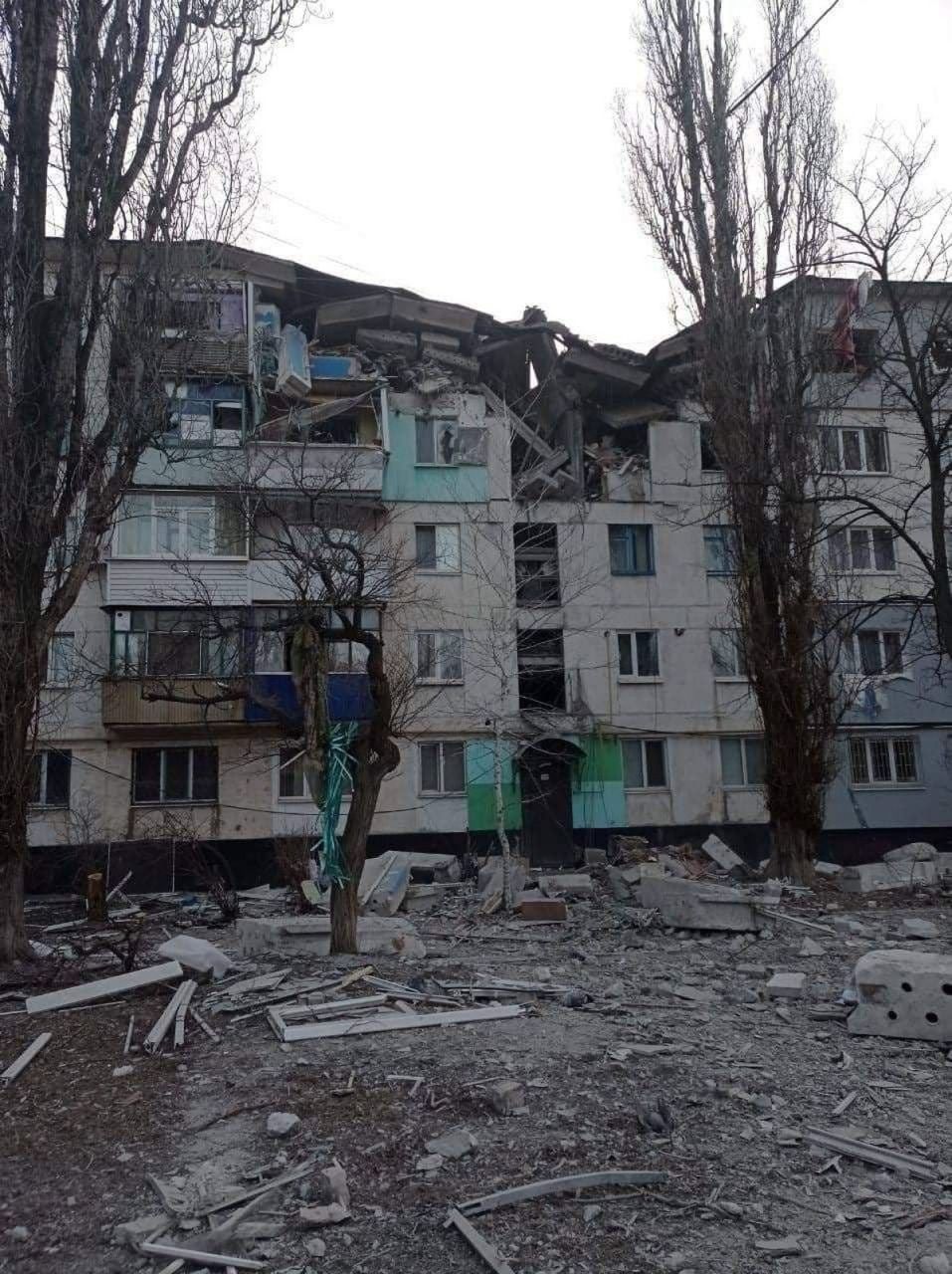 Власти Луганской области сообщают об обстреле Лисичанска, есть жертвы