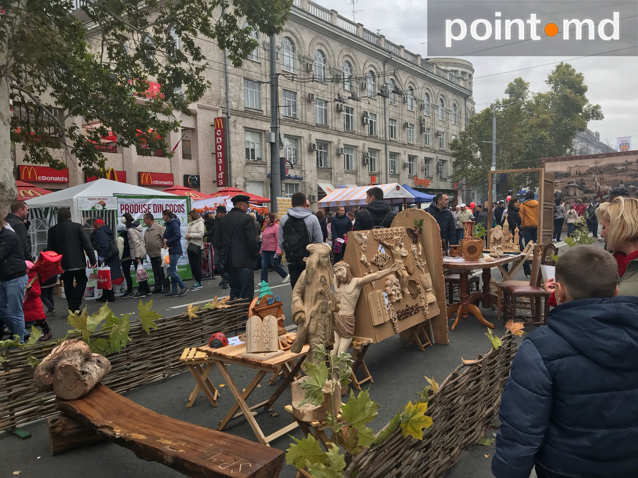 Hramul oraşului Chișinău. Atmosfera din centrul Capitalei